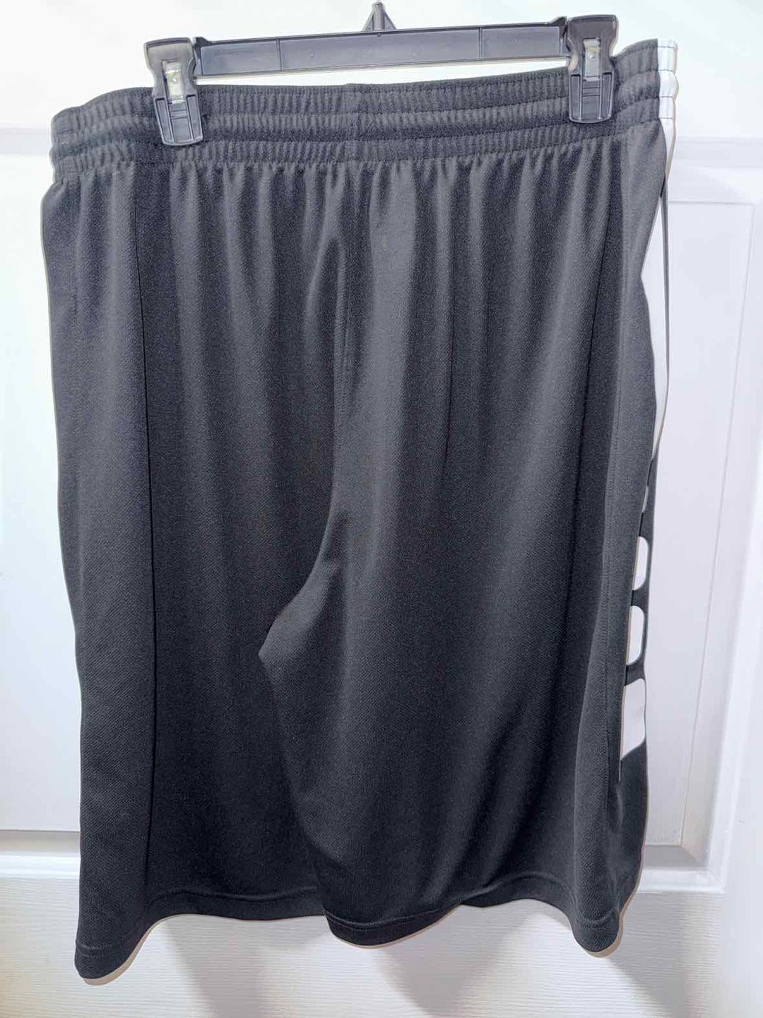 XL - Nike Shorts