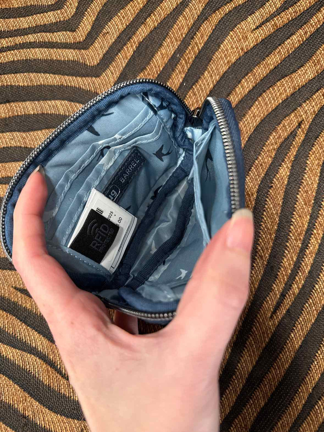 Accessories - lug Wallet
