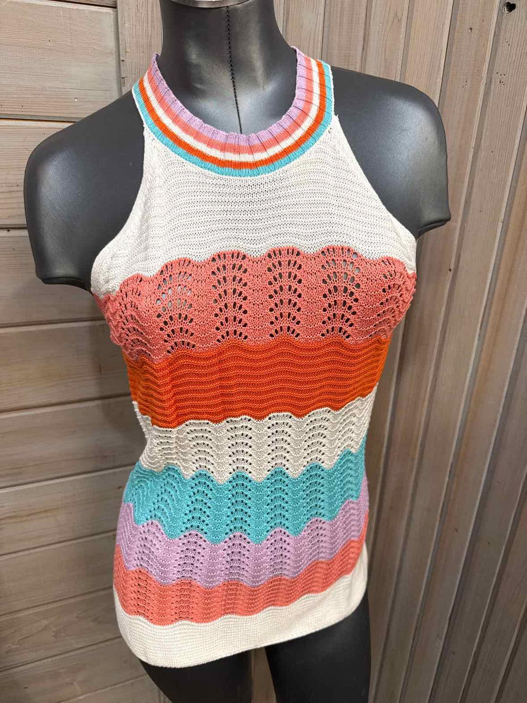 M - Unbranded Tank