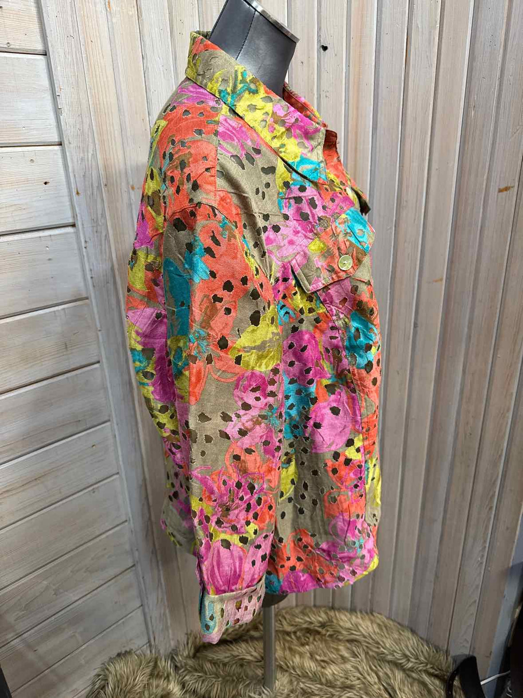 22W - Ruby Rd. Favorites Button Down