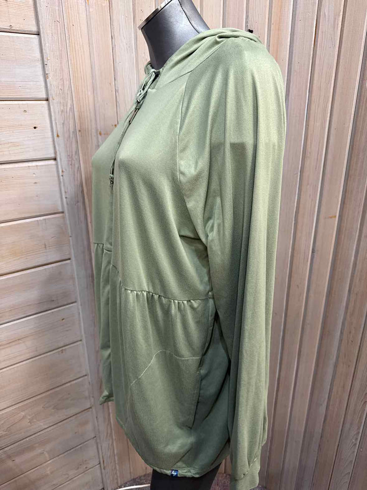 L - lug Hoodie