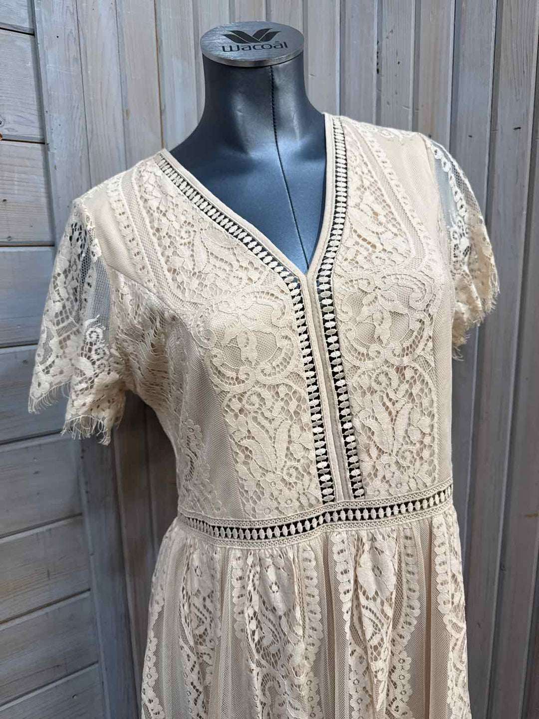 L - Merokeety Dress