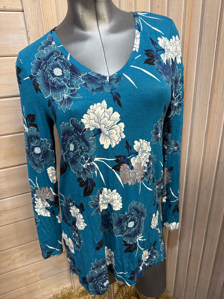 S - Apt. 9 Long Sleeve