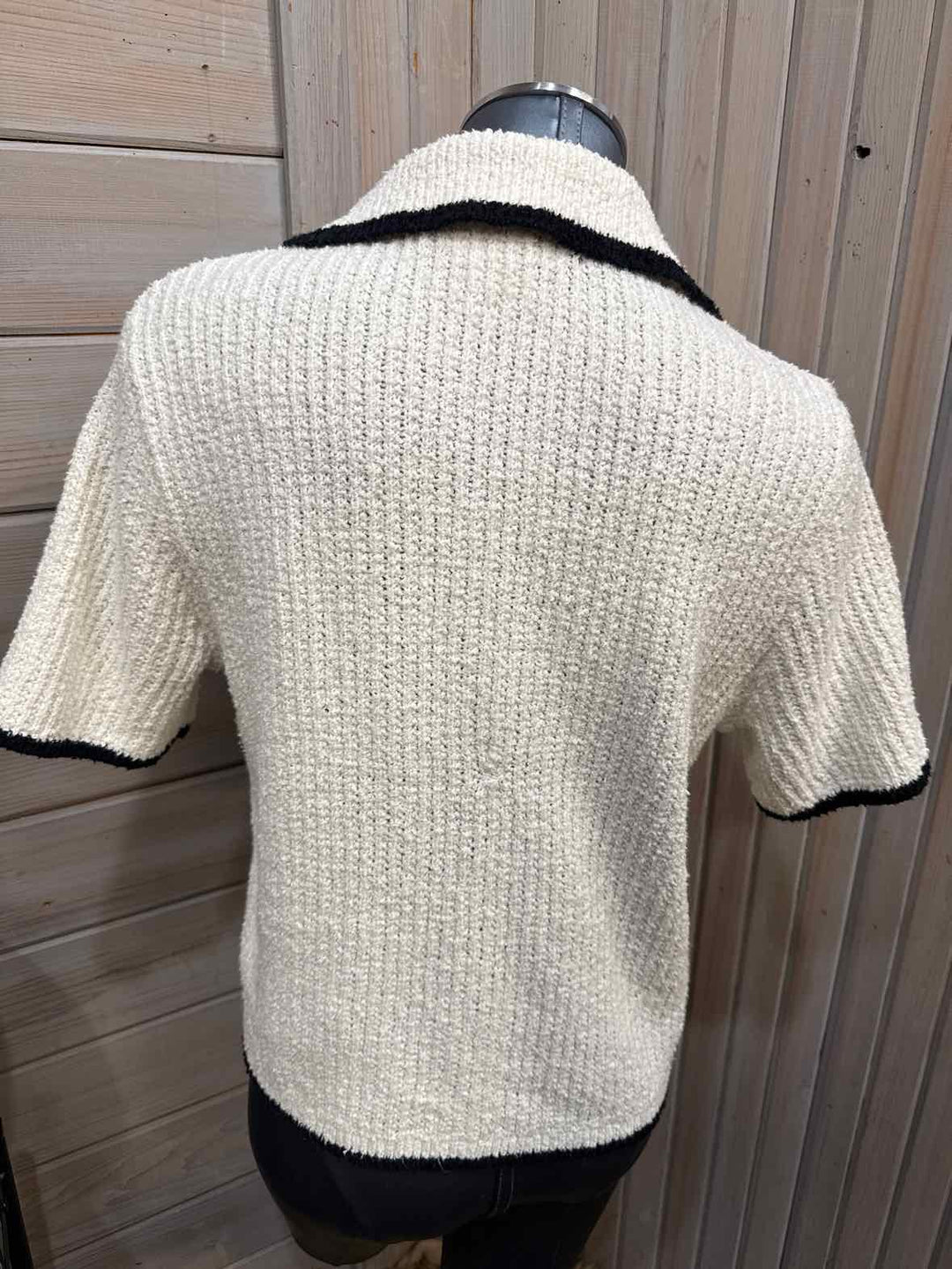 M - Abercrombie & Fitch Cardigan