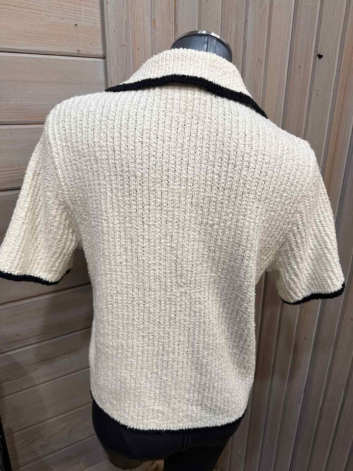 M - Abercrombie & Fitch Cardigan