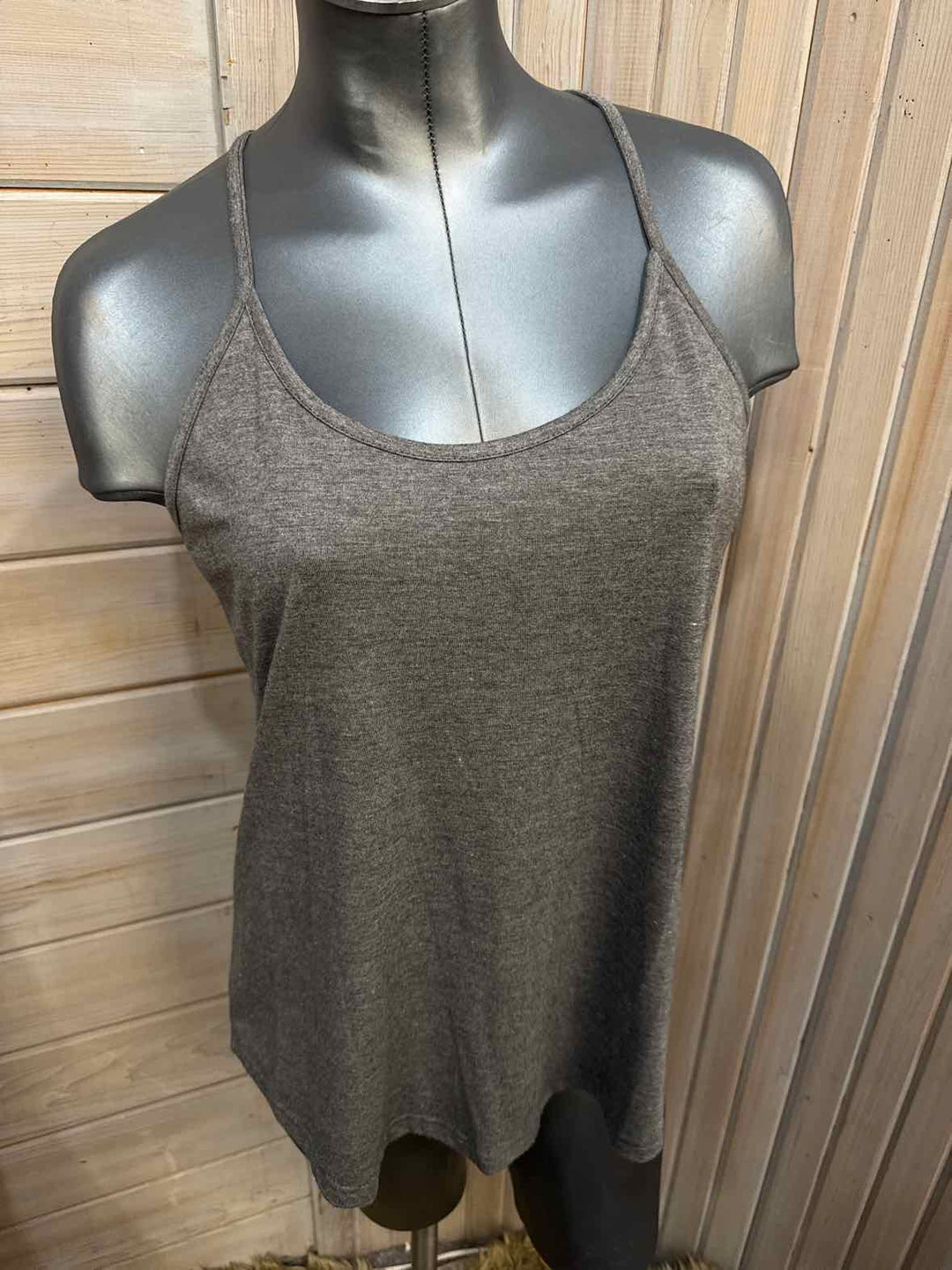 M - Tobrief Tank