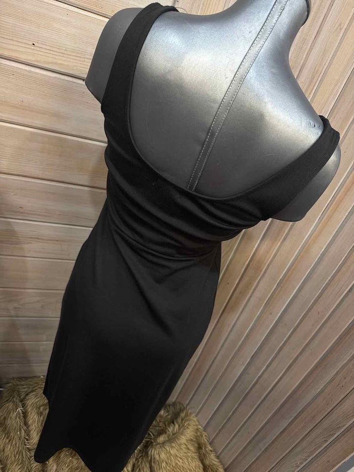 S - Open Edit Dress