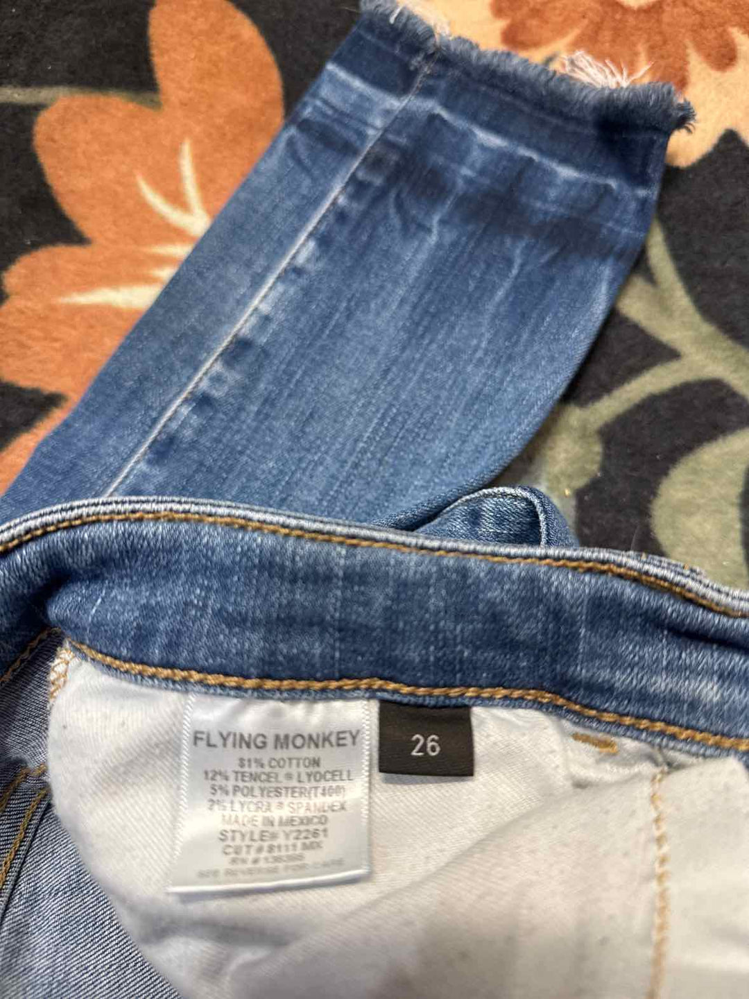 26 - flying monkey Jeans