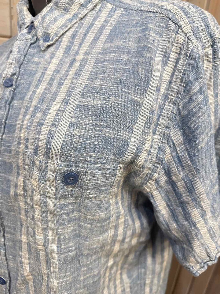 L - Weatherproof Vintage Button Down Shirt