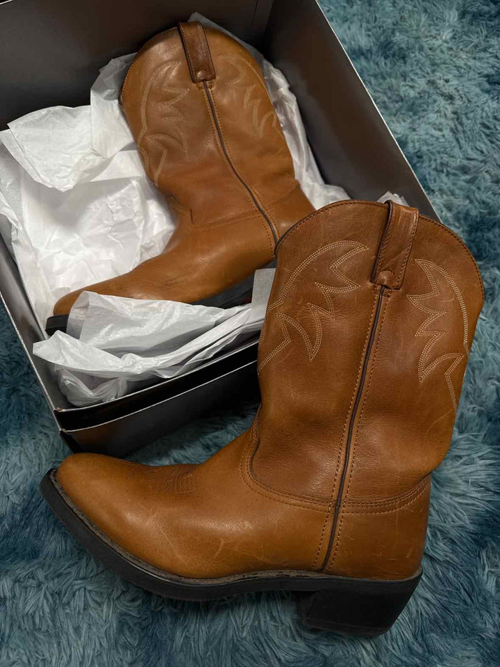 11.5 - Durango Boot