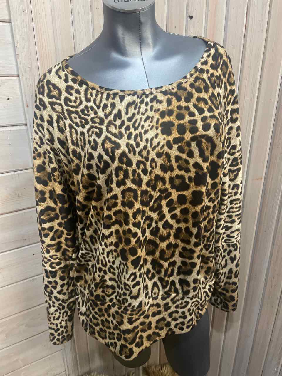 XL - Apt. 9 Long Sleeve