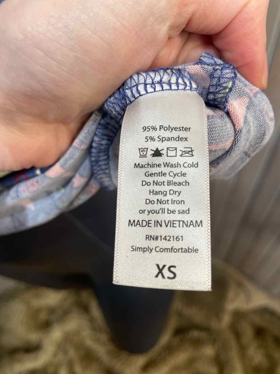 XS - LuLaRoe T-Shirt