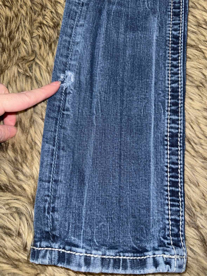 27 - Miss Me Jeans