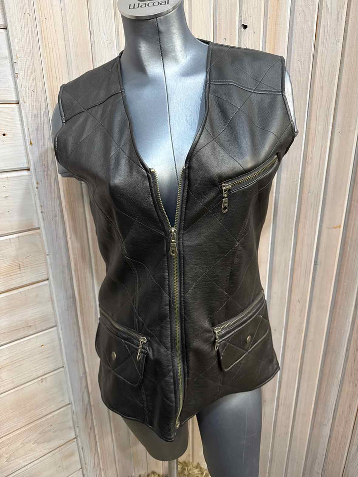 M - Northwest Territory Vest