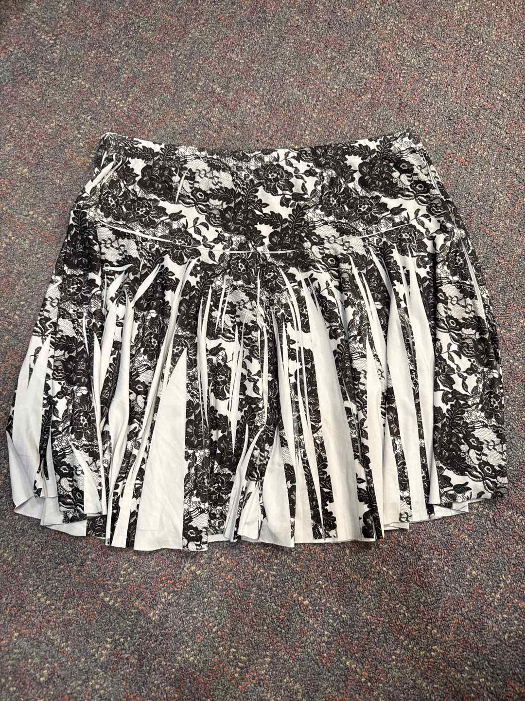 XL - Unbranded Skirt