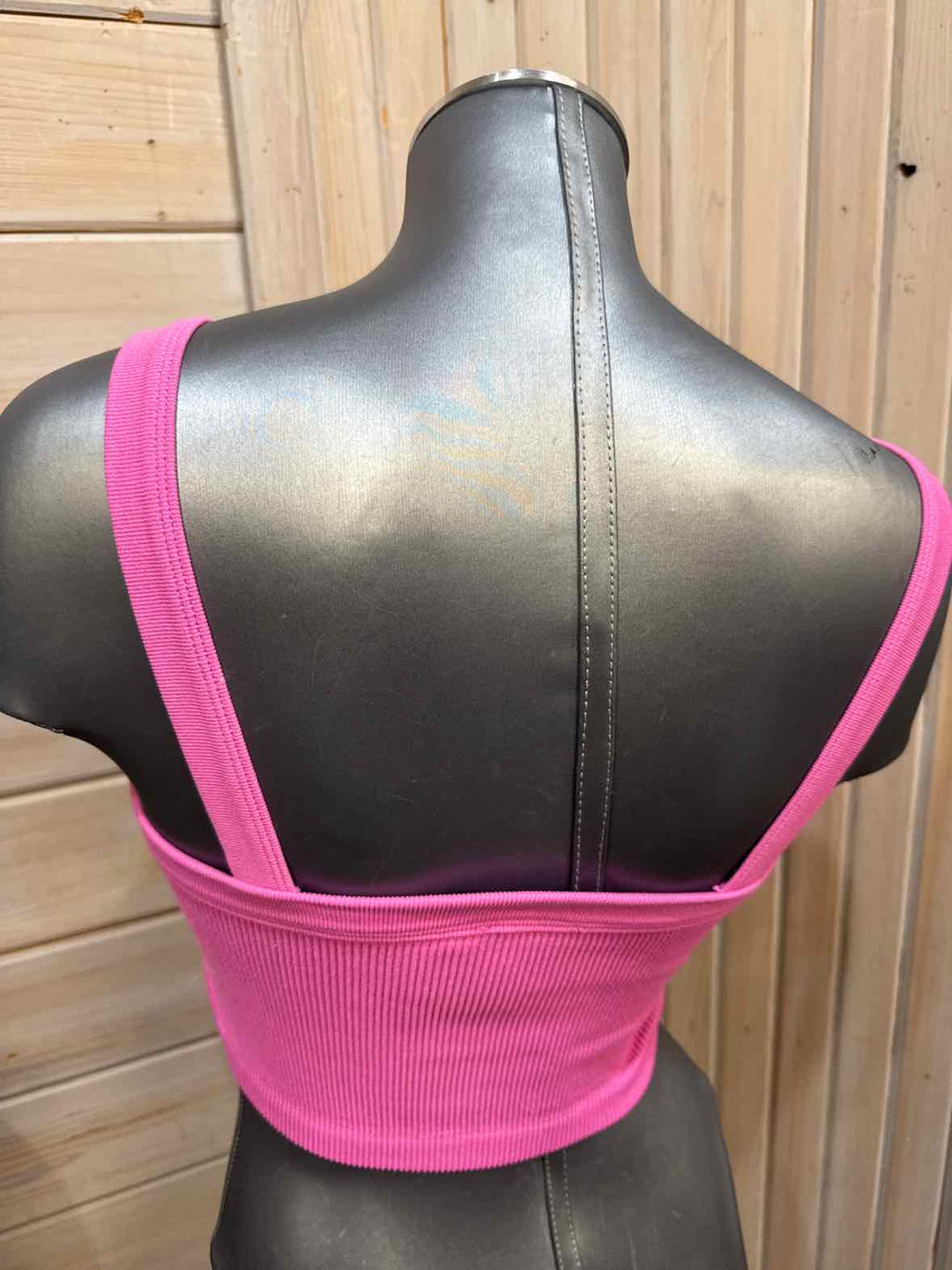S - Unbranded Tank