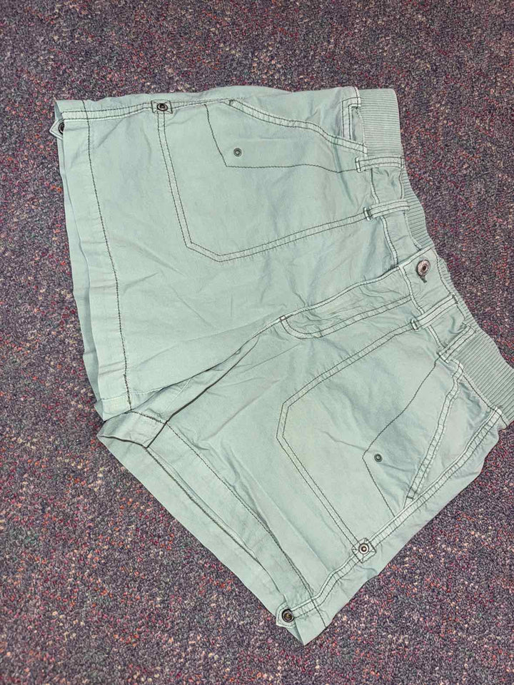 6 - American Eagle Shorts