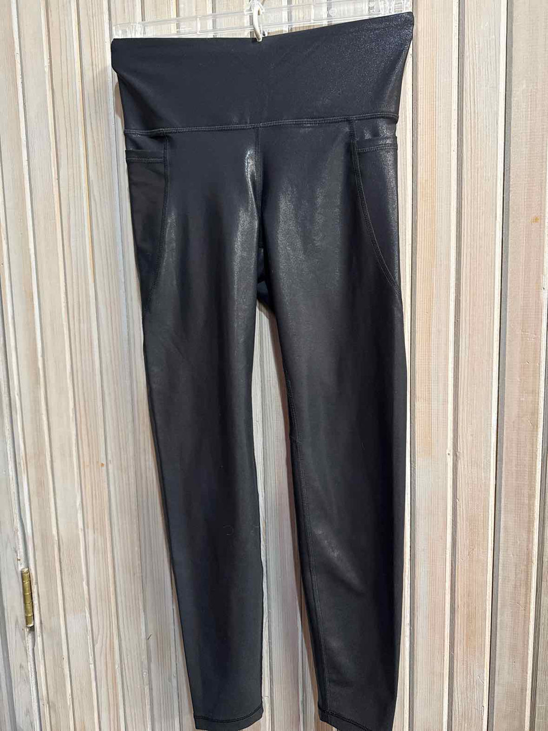 M - Old Navy Leggings