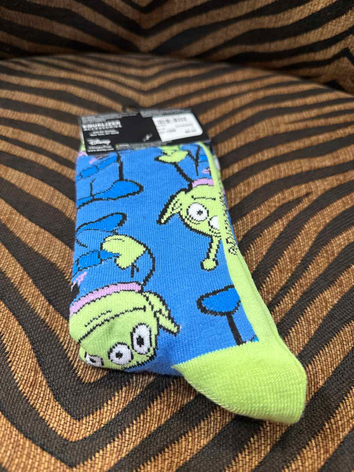 9-13 - Pixar Socks