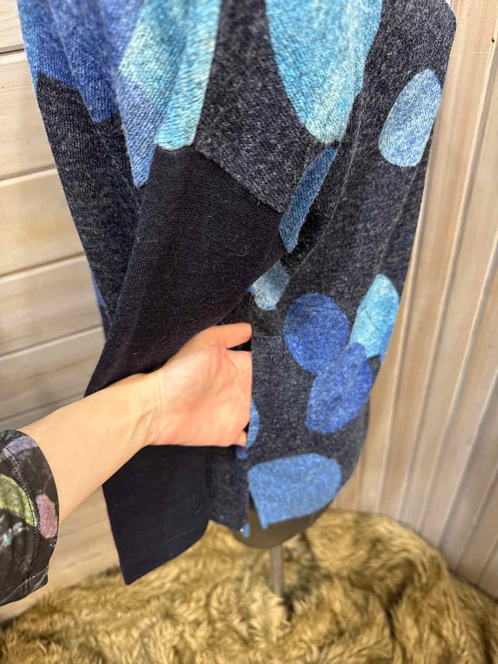 M - Terra Sweater