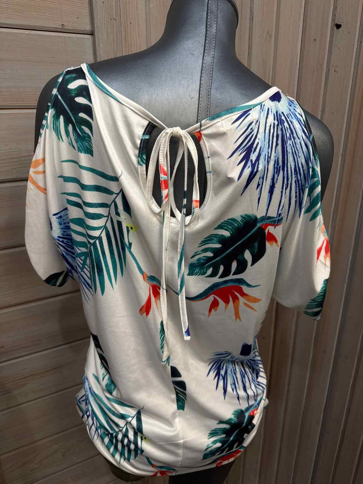 M - Miselon Cold Shoulder