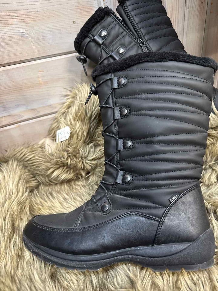 10 - totes Boots