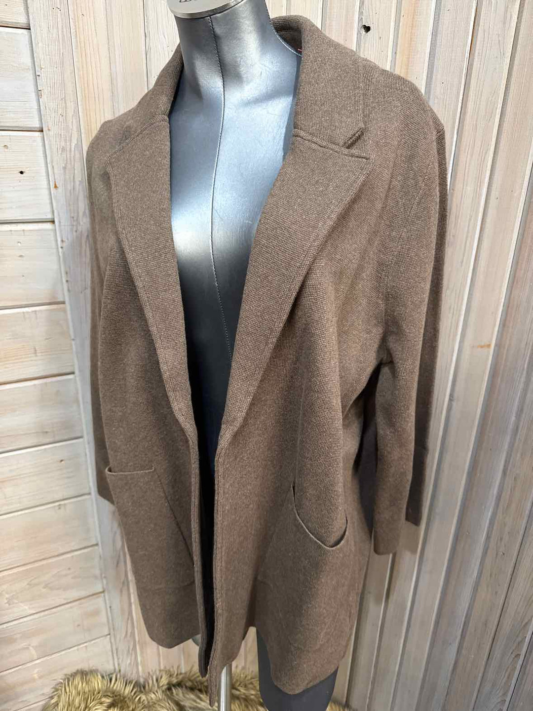 XL - Quince Blazer