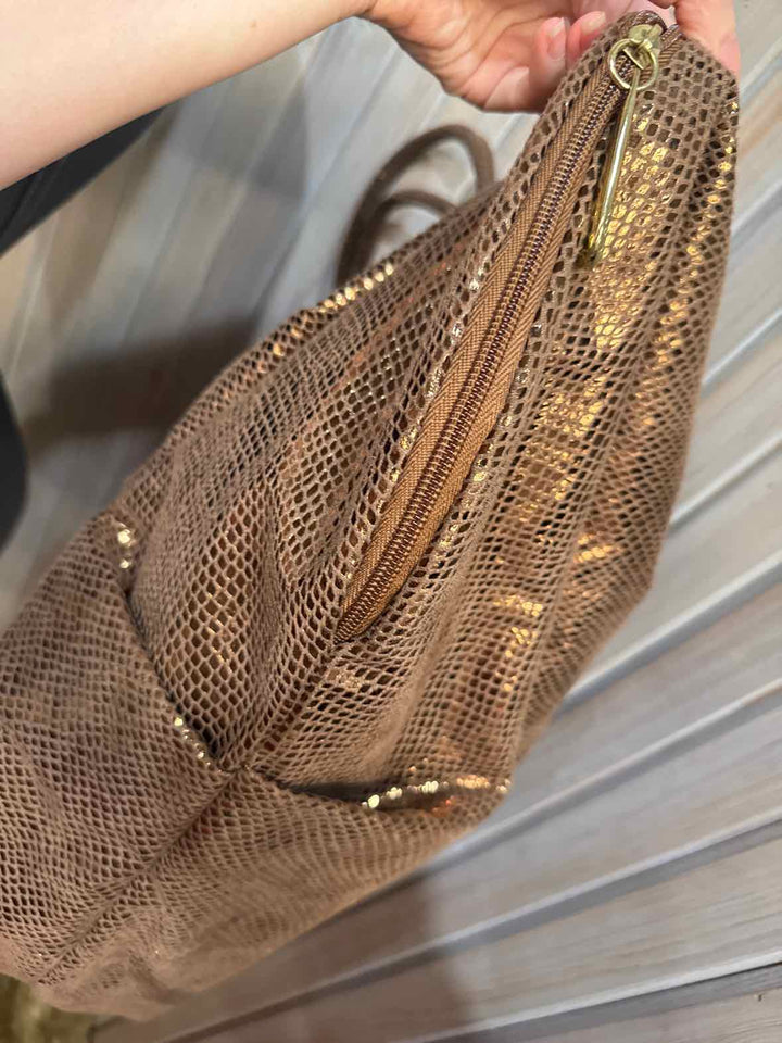 Purse - Daisy Fuentes Shoulder Bag
