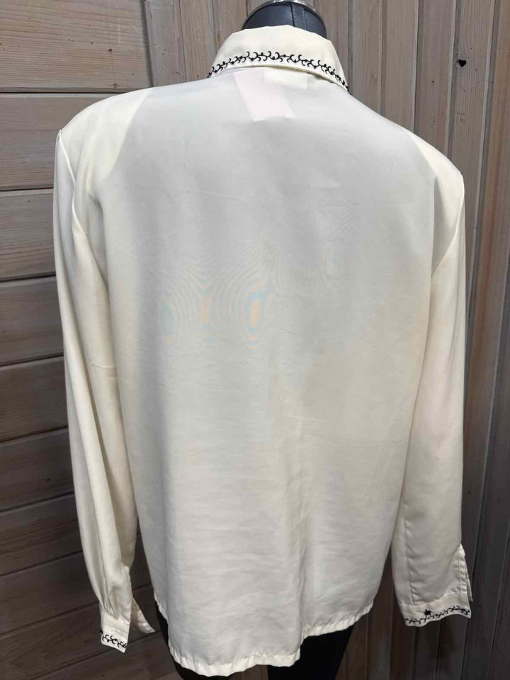 12 - Koret Button Down
