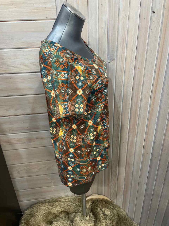 S - LuLaRoe T-Shirt