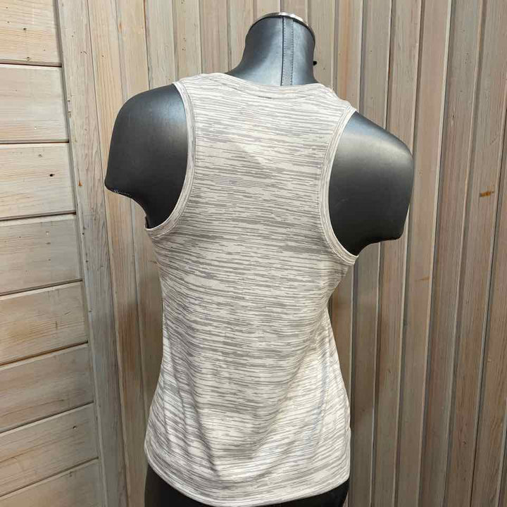 S - Nike Tank