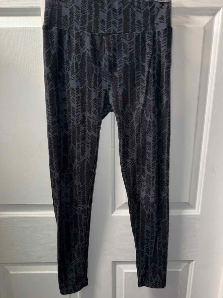 One Size - LuLaRoe Leggings