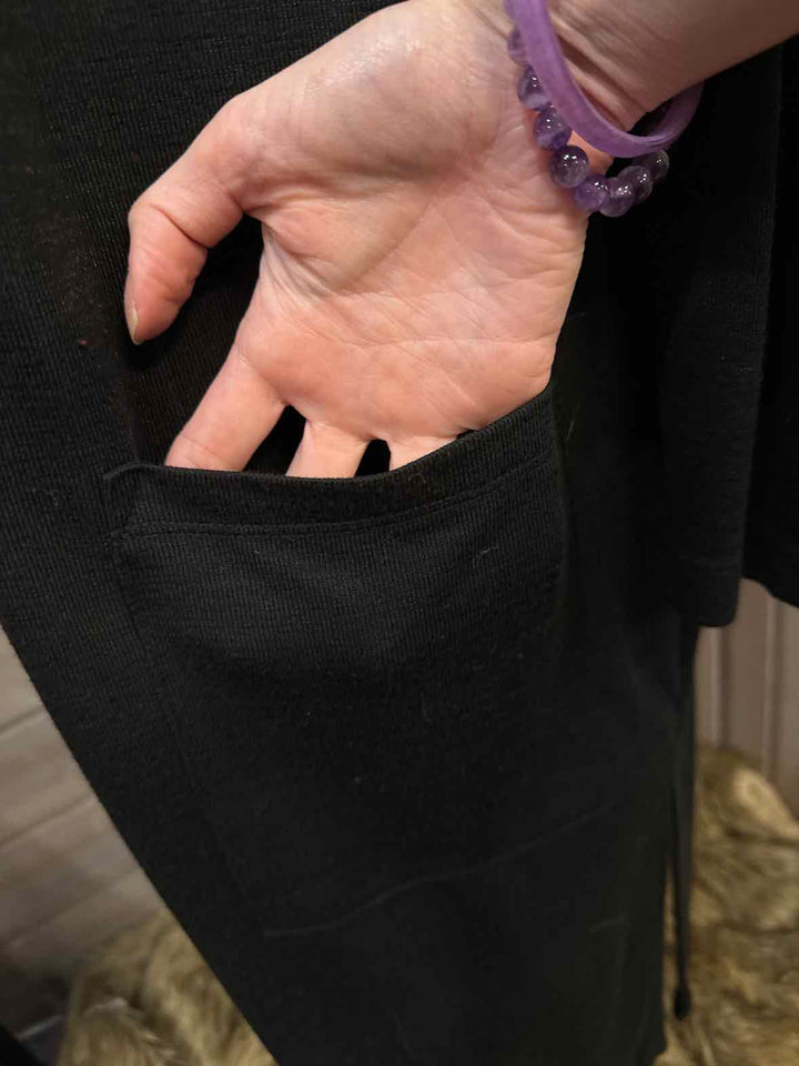 L - Banana Republic Cardigan