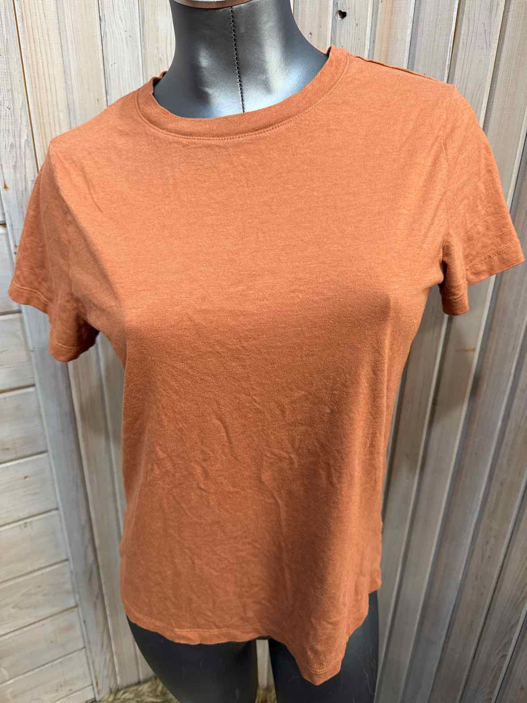 L - a new day T-Shirt