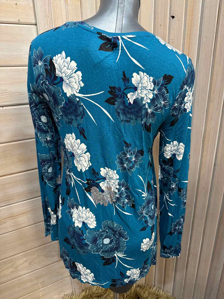 S - Apt. 9 Long Sleeve