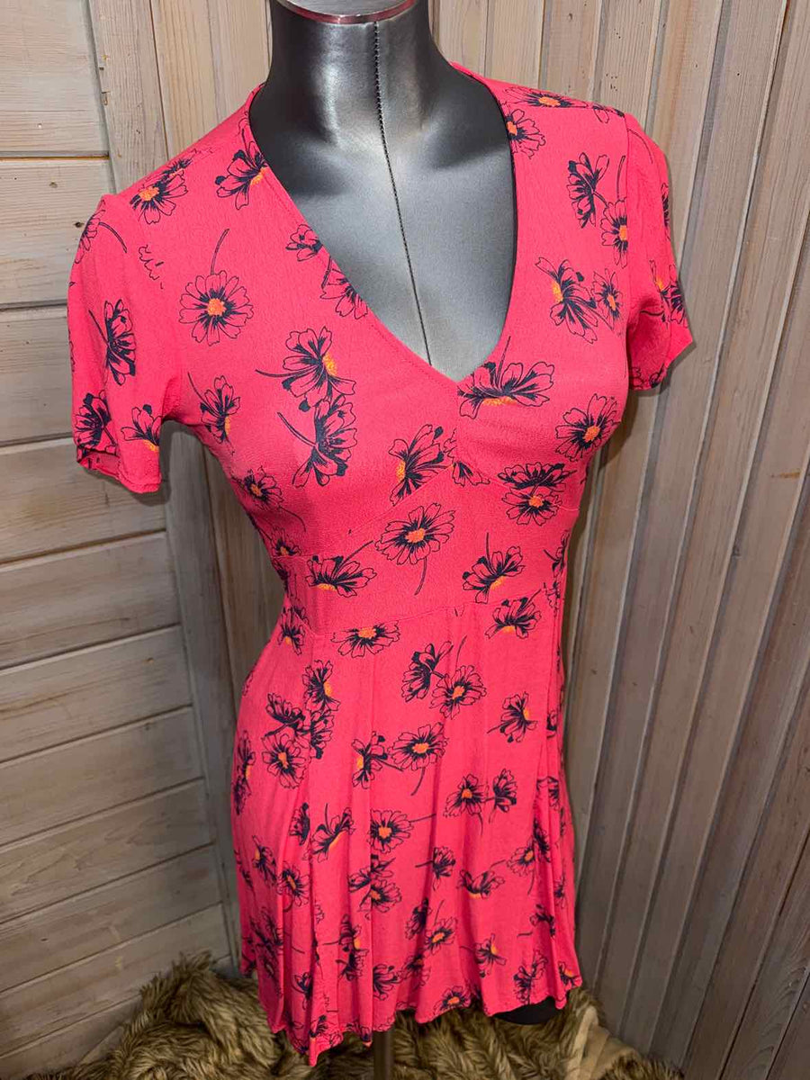 gap red floral dress Gap Factory Women's Sleeveless Tie-Front Maxi Dress Red Floral Print Size XL