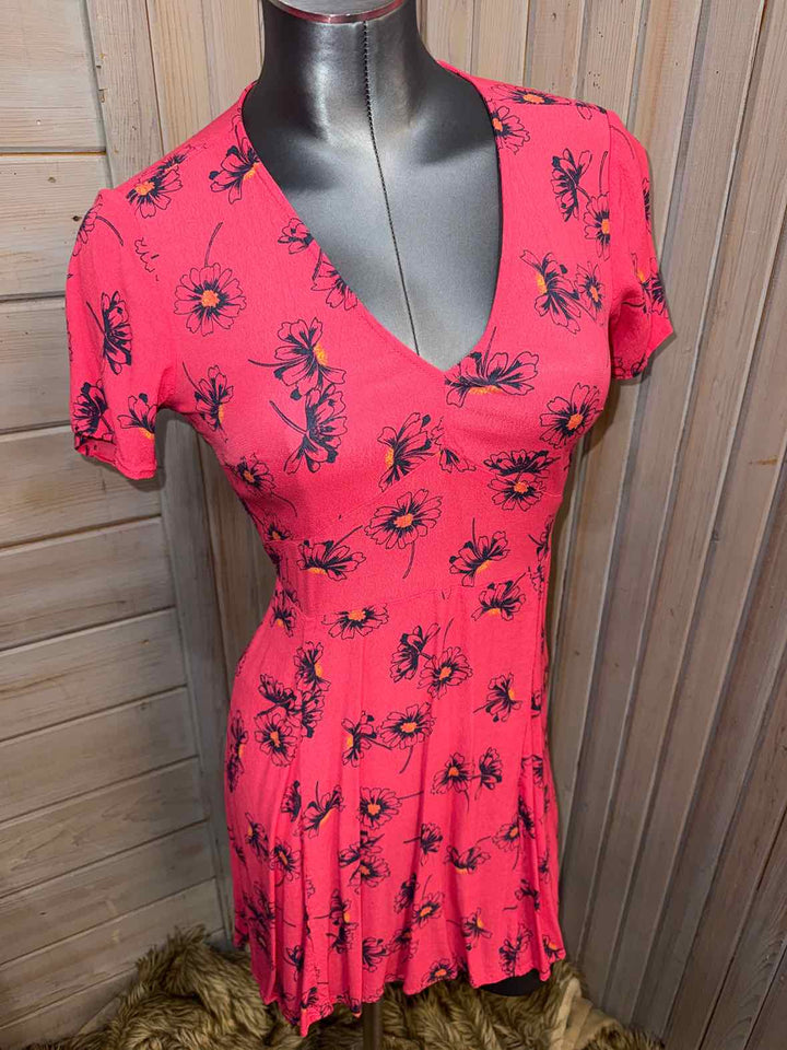 S - Gap Dress