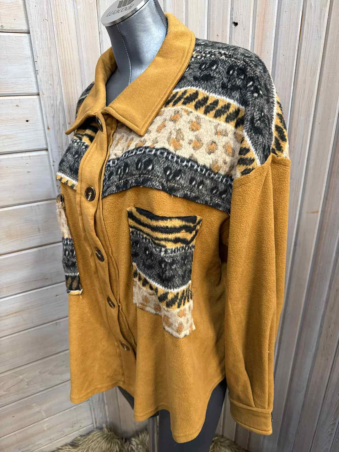 L - La Miel Button Down