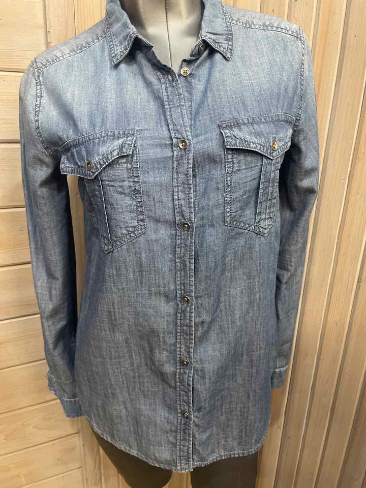 S - Arizona Button Down