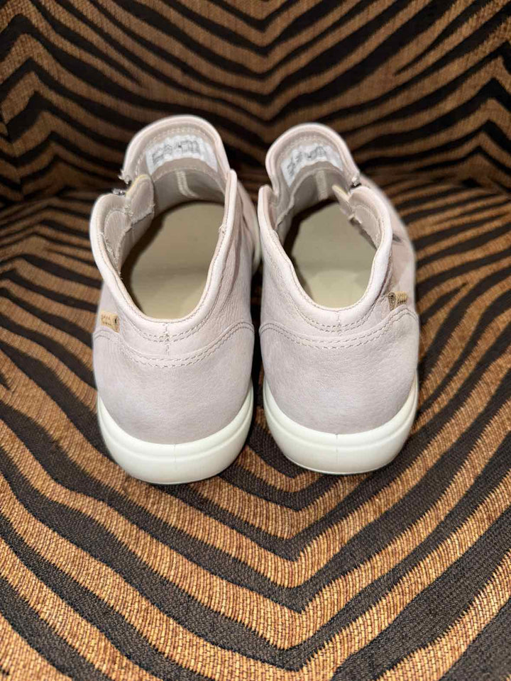 9-9.5 - ecco Sneakers