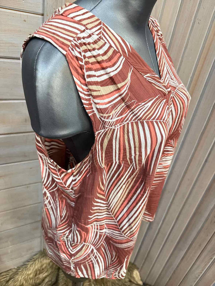 L - Liz Claiborne Tank