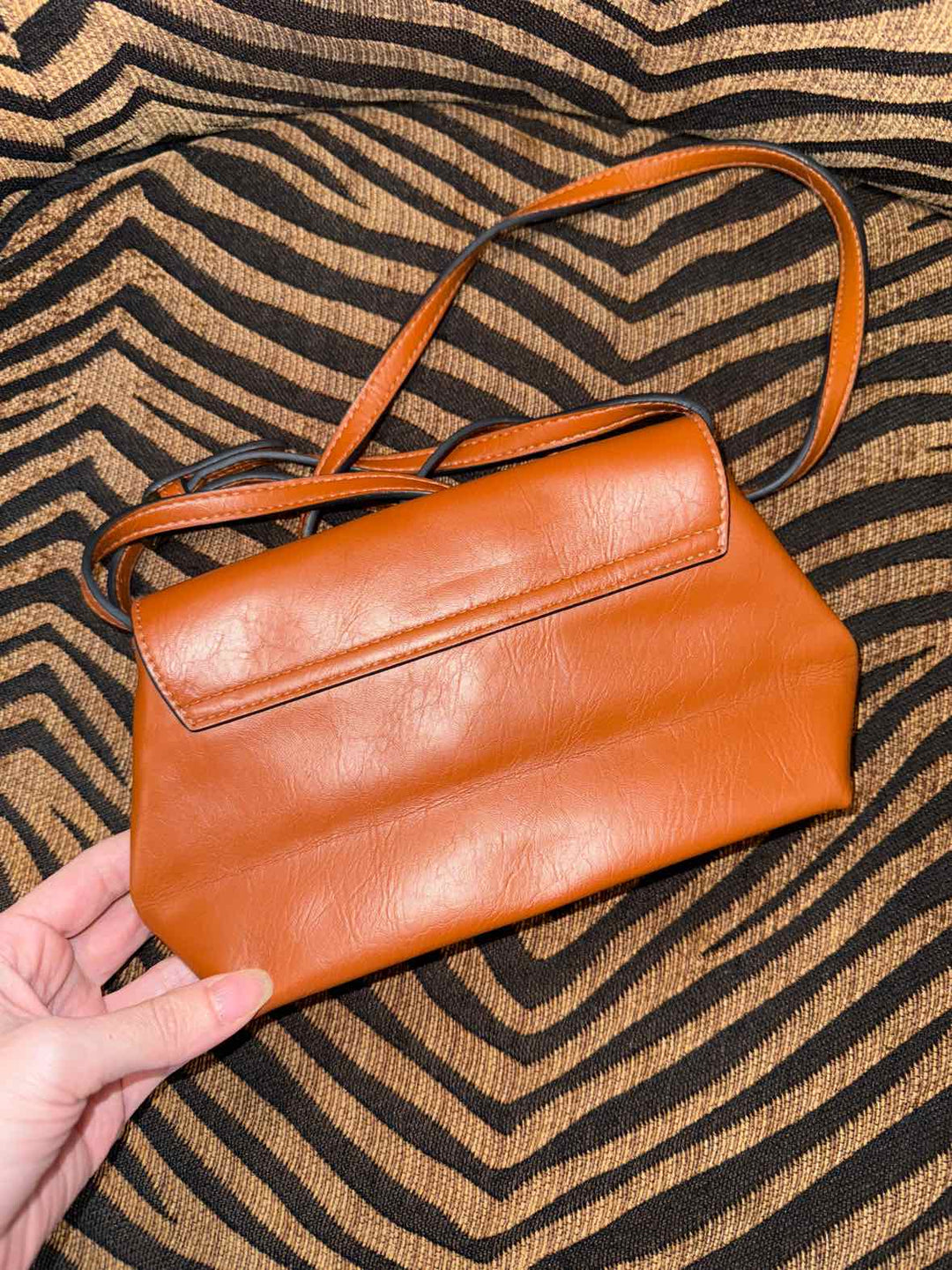 Purse - Universal Thread Crossbody
