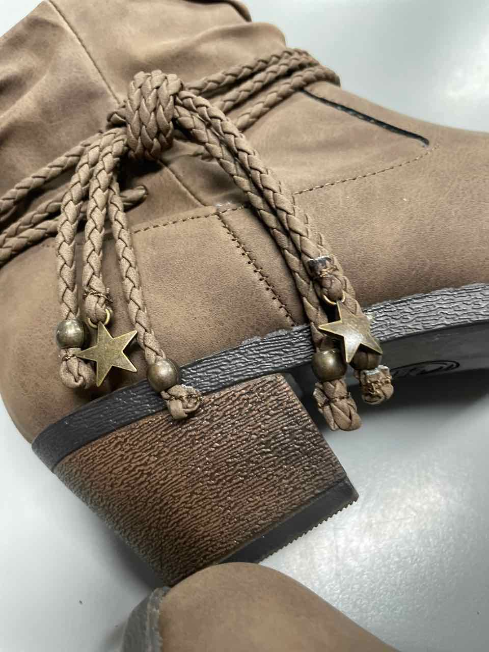 5 - Wonder Nation Boots