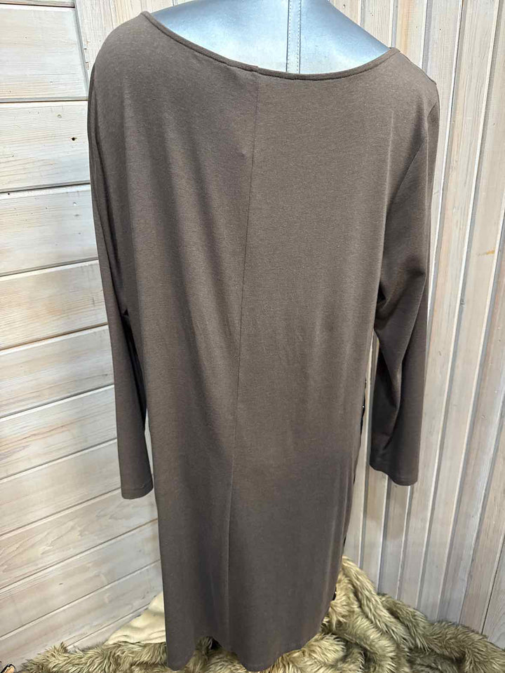 XL - chalet Dress