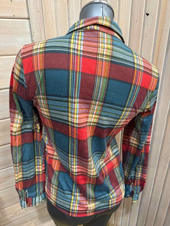 M - Passport Button Down