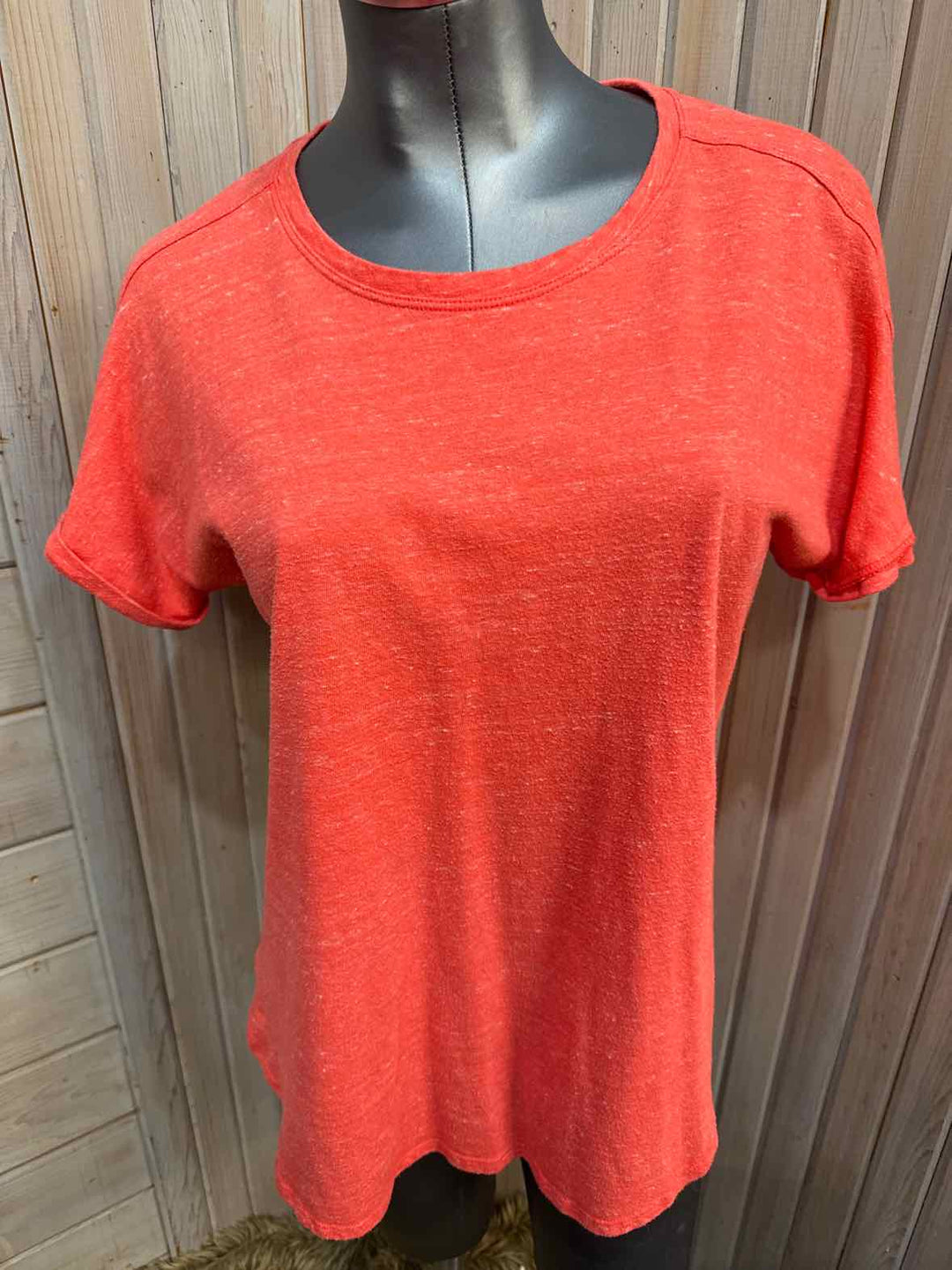 L - Athletic Works T-Shirt