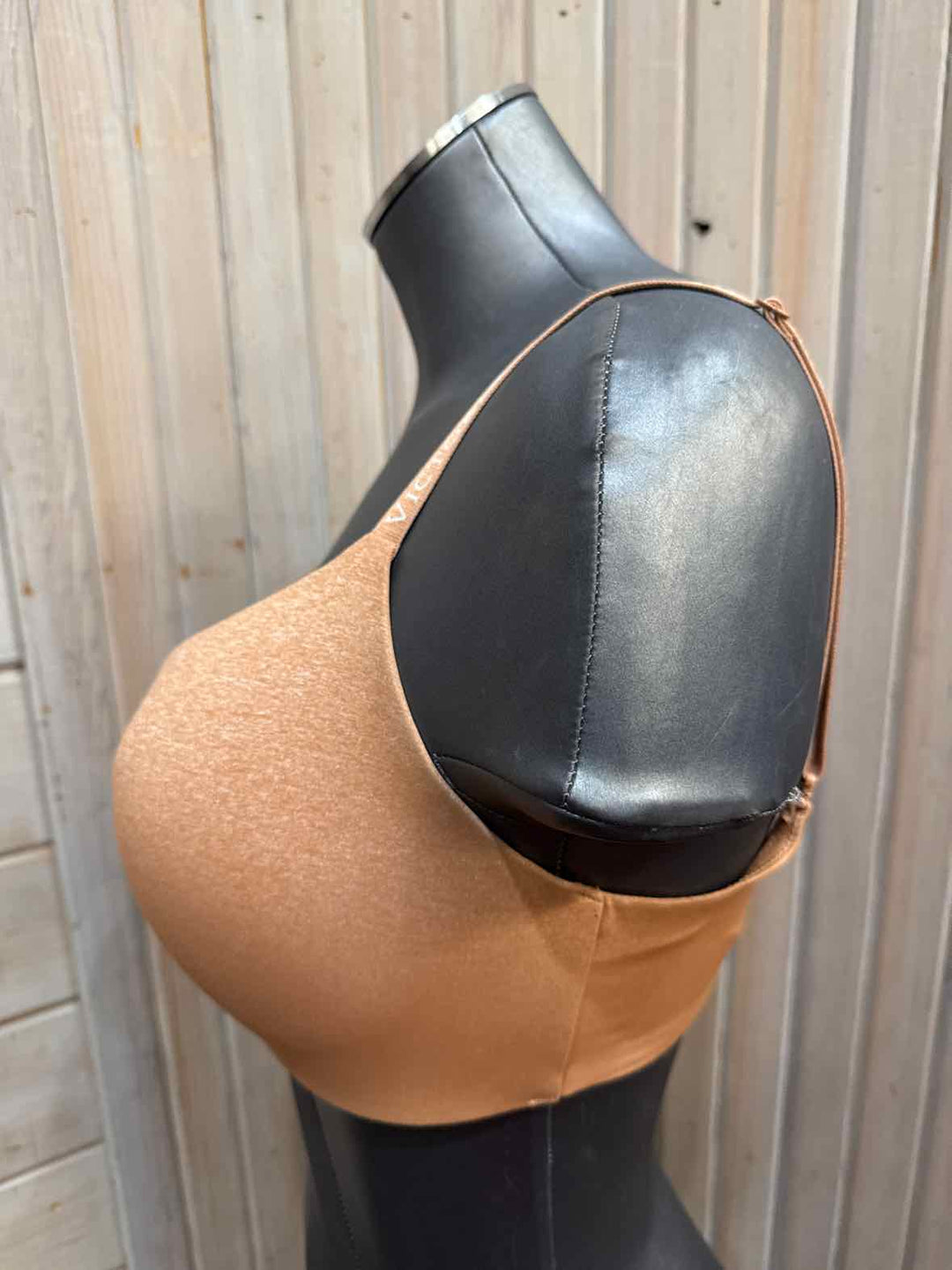 34DDD - Victoria Secret Bra