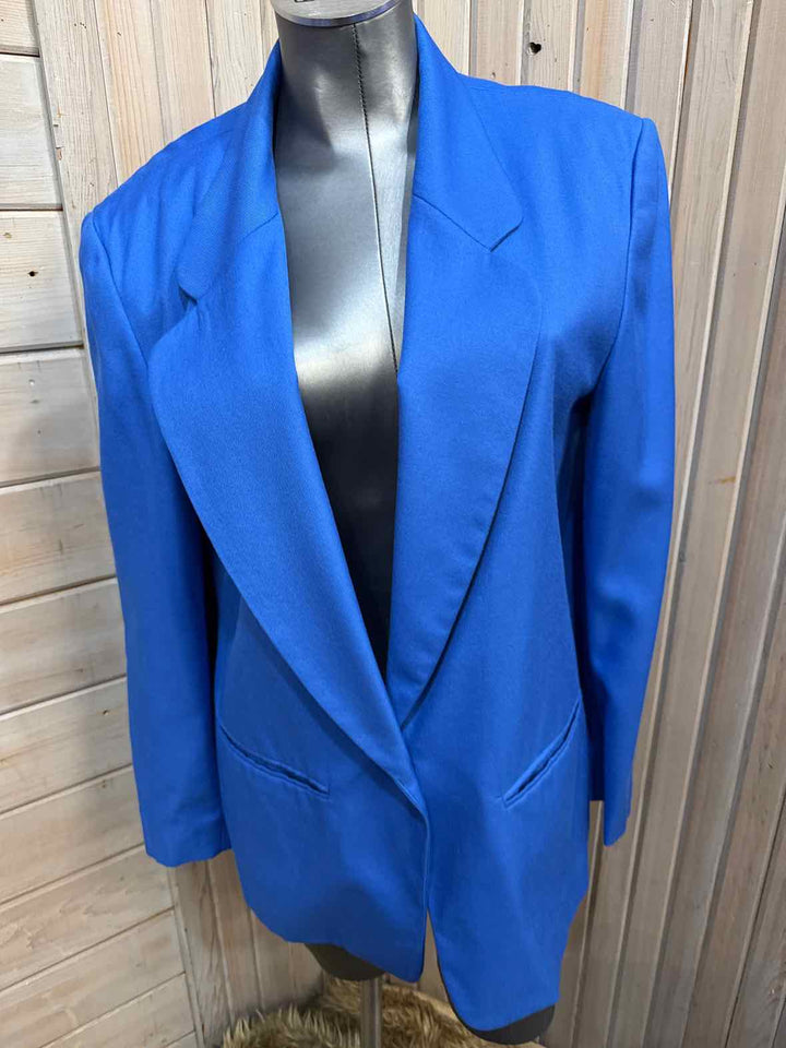 12 - Pendleton Blazer