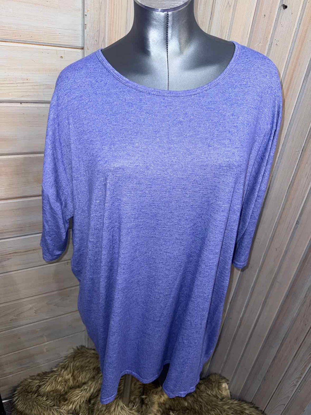 XL - LuLaRoe T-Shirt