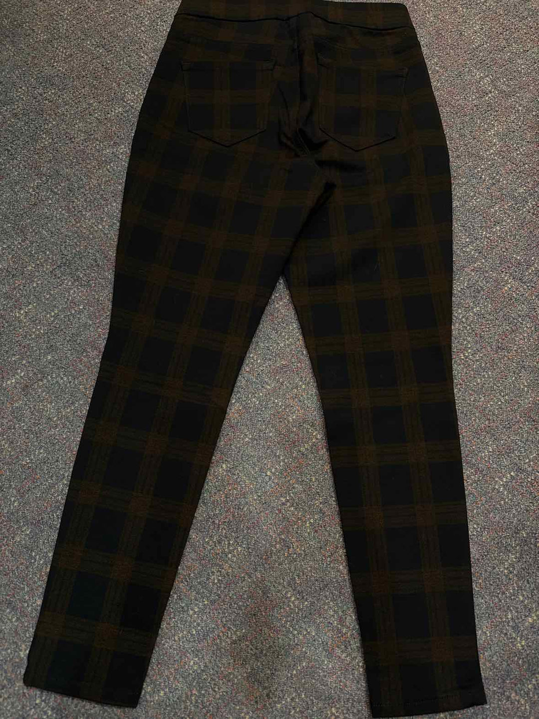 M - Nine West Pants